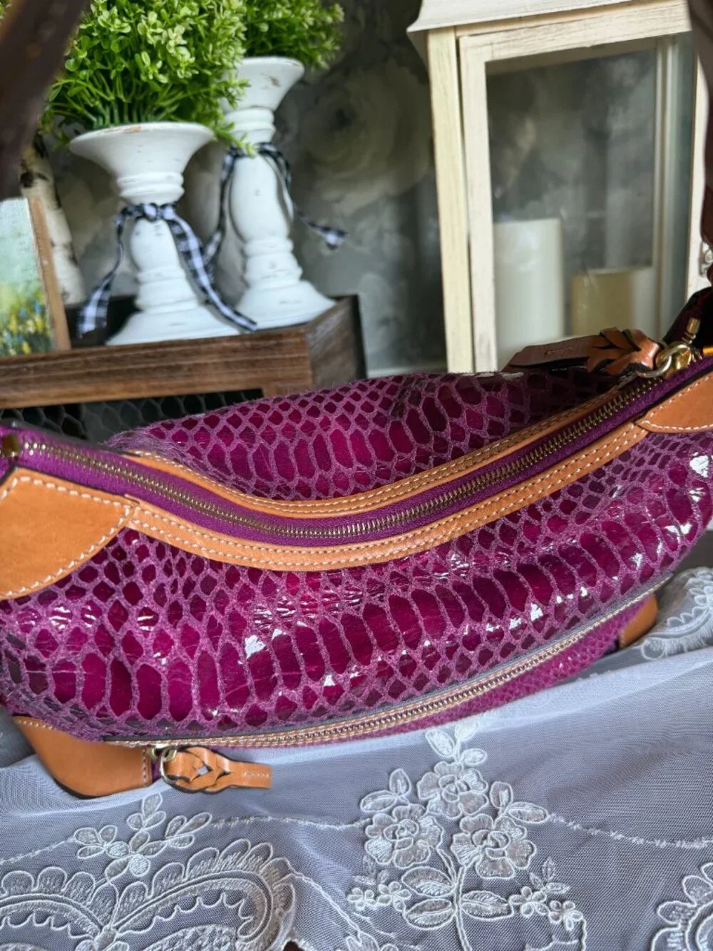 Dooney & Bourke Erica Fuchsia Snake Skin Embossed Hobo Handbag Purse Wallet Set